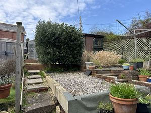 Photo 9- click for photo gallery